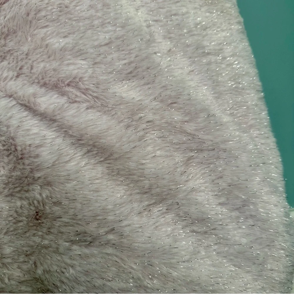 CUPCAKES & CASHMERE THROW‎ SPARKLE BUNNY LILAC FAUX FUR BLANKET